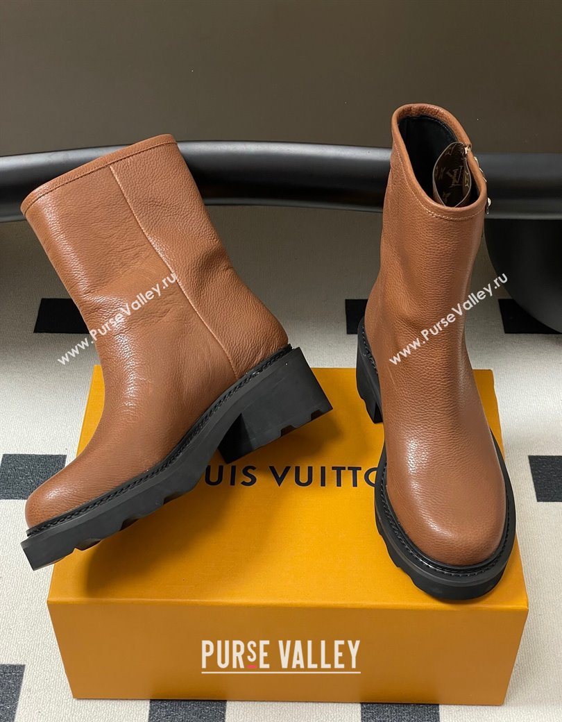 Louis Vuitton LV Beaubourg Ankle Boots with Strap in Calf Leather Brown 2025 1AIDD8 (MD-251219076)
