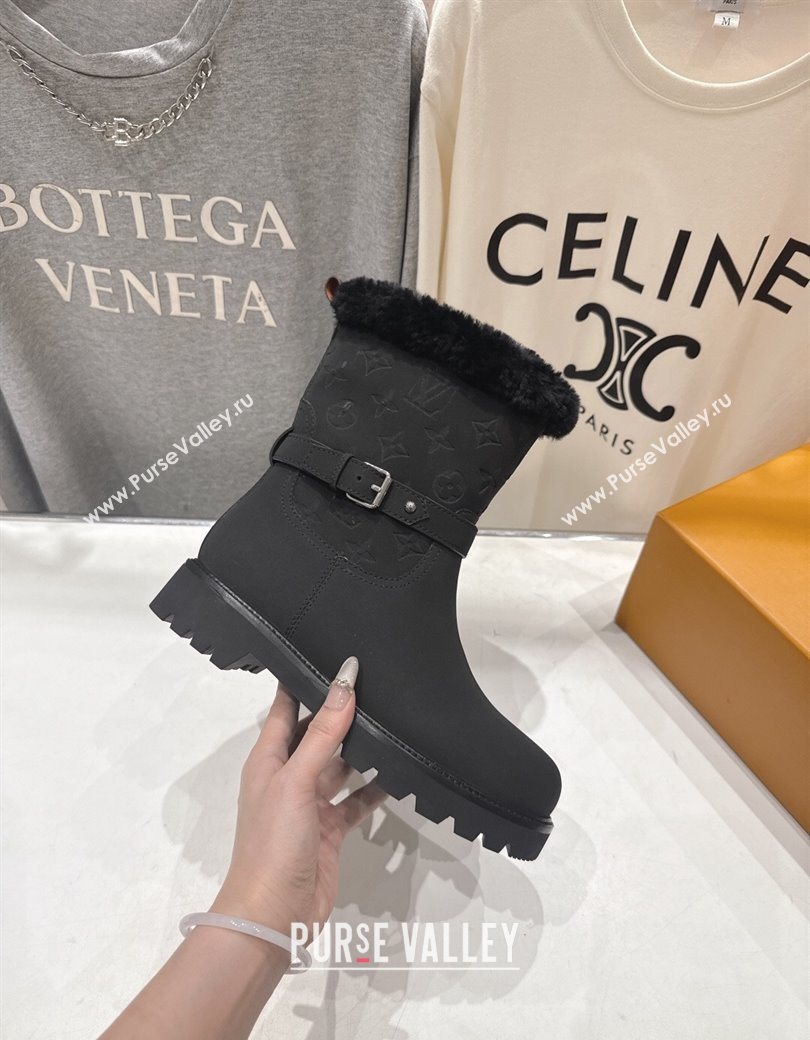 Louis Vuitton Territory Ankle Boots in Nubuck Leather and Wool with Buckle Black 2025 1AIU42 (MD-251219082)