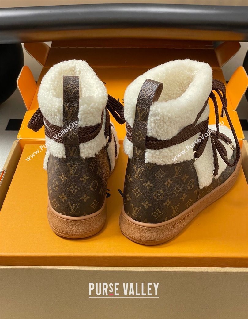 Louis Vuitton LV Cloud Lace-Up Ankle Boot Sneakers in Shearling and Monogram Canvas White 2025 1AIV15 (MD-251219090)