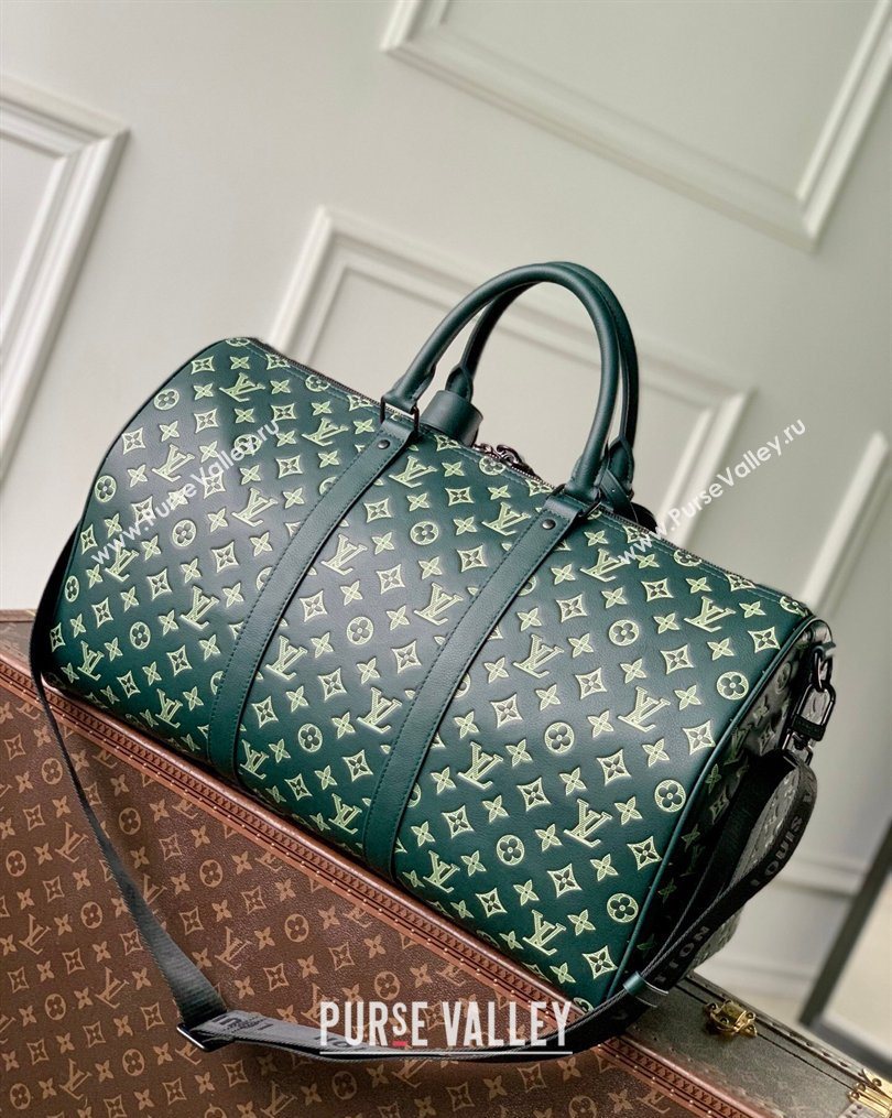 Louis Vuitton Mens Keepall Bandouliere 50 Travel Bag in Monogram Shadow Leather Forest Green 2026 M27179 (KI-260202095)