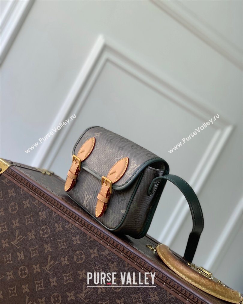 Louis Vuitton Mens Satchel Wearable Wallet Mini Bag in Green Monogram Surplus Canvas 2026 M26969 (KI-260202026)