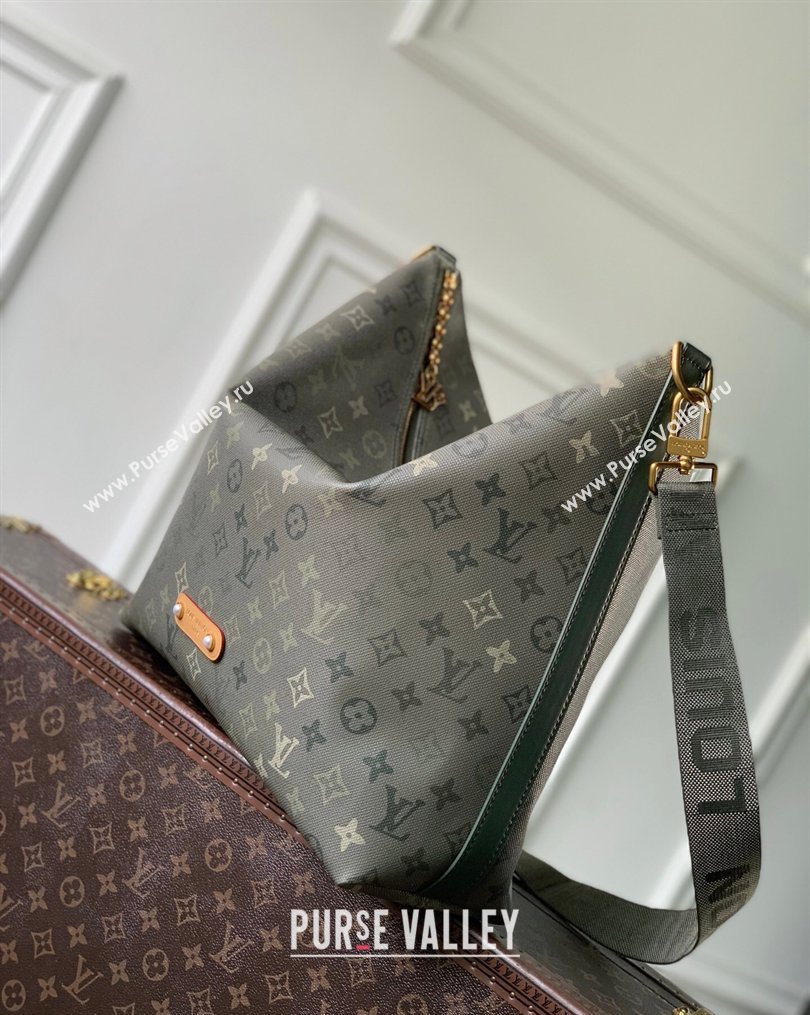 Louis Vuitton Mens Vagabond Hobo Bag in Green Monogram Surplus Canvas 2026 M27181 (KI-260202027)