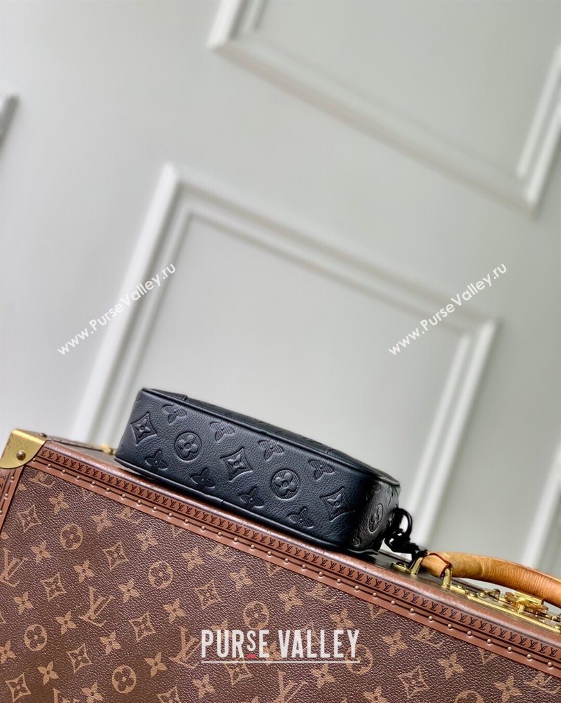 Louis Vuitton Mens Trocadero Wearable Wallet Mini Bag in Black Monogram Shadow Leather 2026 M26737 (KI-260202041)