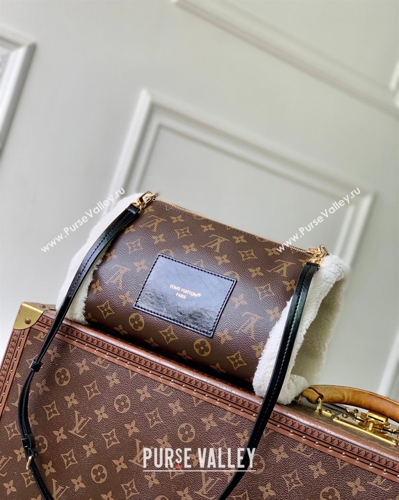 Louis Vuitton Teddy Mitt Bag in Monogram Canvas and Shearling M26853 2026 (KI-260202057)