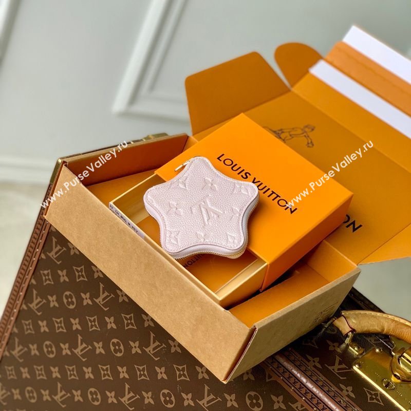 Louis Vuitton Spark Coin Purse in Snowy Pearl Leather 2026 M26575 (KI-260202086)