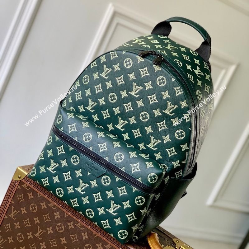 Louis Vuitton Mens Discovery Backpack PM Bag in Monogram Shadow Leather Forest Green 2026 M27230 (KI-260202091)