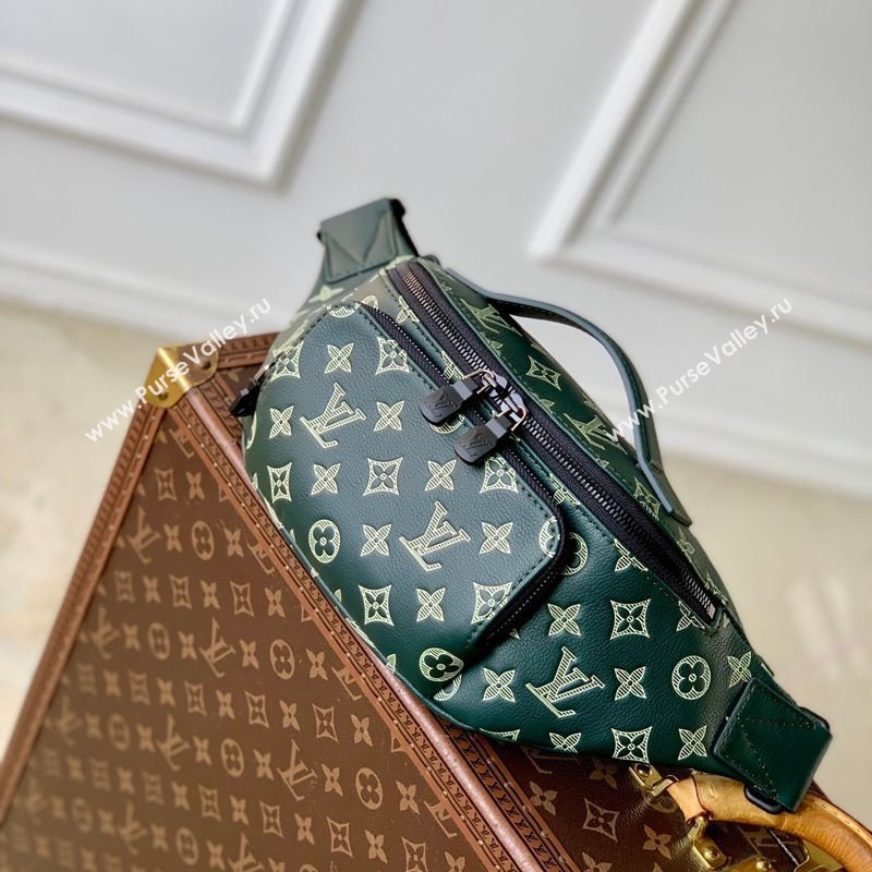 Louis Vuitton Mens Rush Bumbag Belt Bag in Monogram Shadow Leather Forest Green 2026 M27153 (KI-260202092)