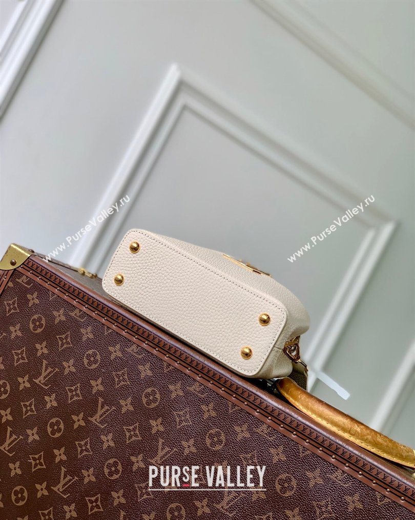 Louis Vuitton Capucines Mini Bag in Taurillon and python-embossed leather White 2026 N89369 (KI-260202080)