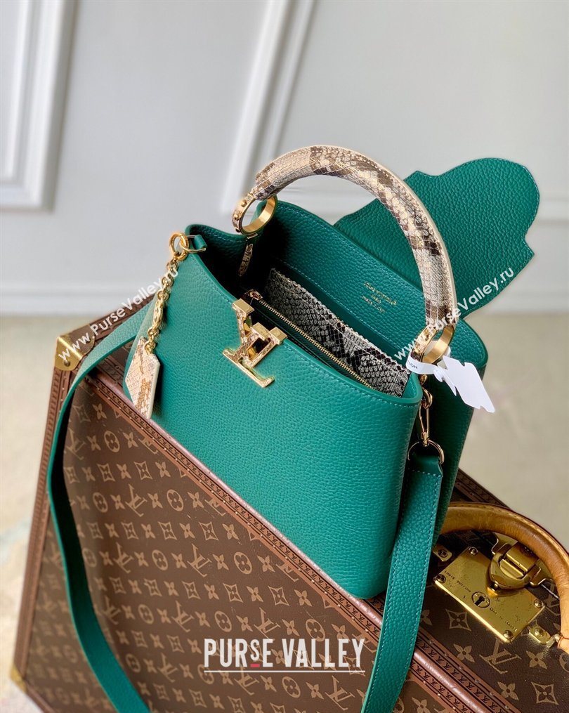 Louis Vuitton Capucines BB Bag in Taurillon and python-embossed leather Green 2026 N89369 (KI-260202076)