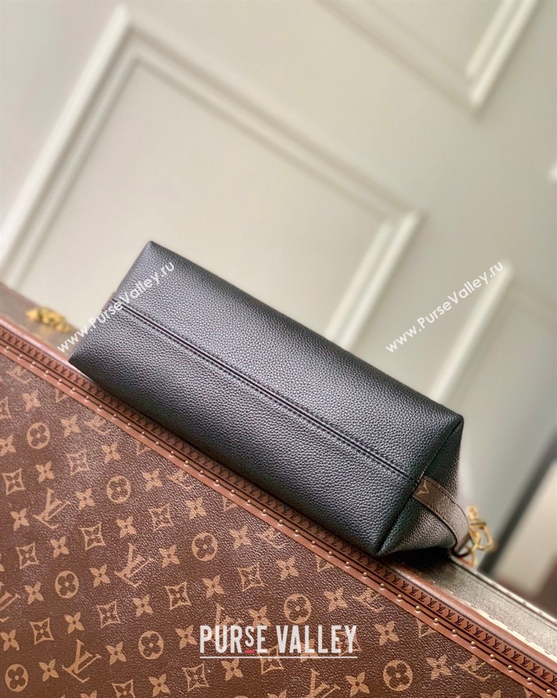 Louis Vuitton Multipass Shoulder Bag in Calfskin leather Black 2026 M28029 (KI-260203020)