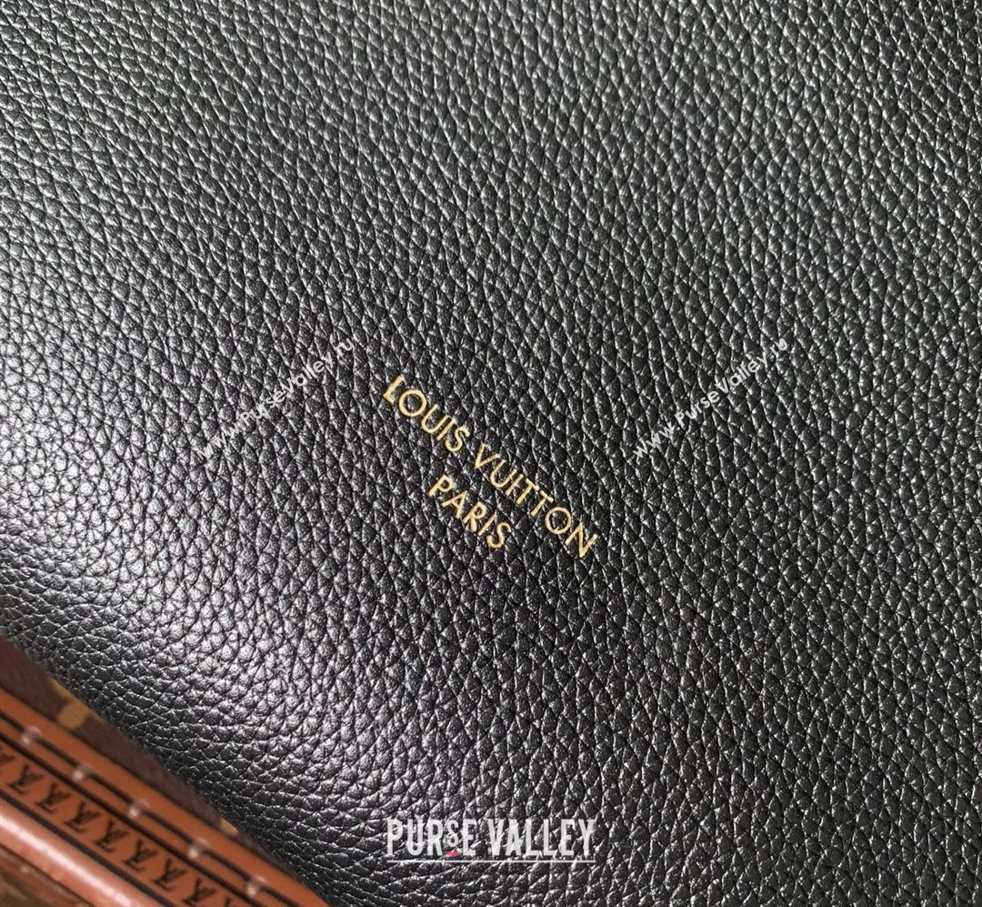 Louis Vuitton Multipass Shoulder Bag in Calfskin leather Black 2026 M28029 (KI-260203020)