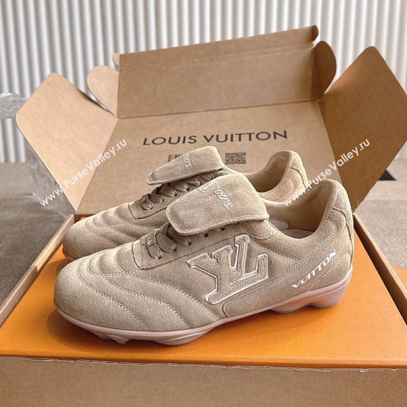 Louis Vuitton LV Footprint Soccer Sneakers in Suede Beige 2025 (MD-260303101)