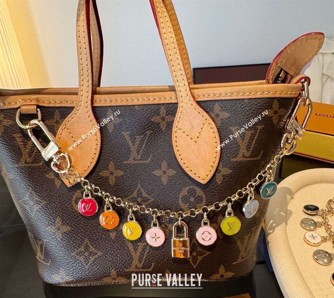 Louis Vuitton LV Confetti Chain Bag Charm 2 2026 M03459 (SHI-260318047)