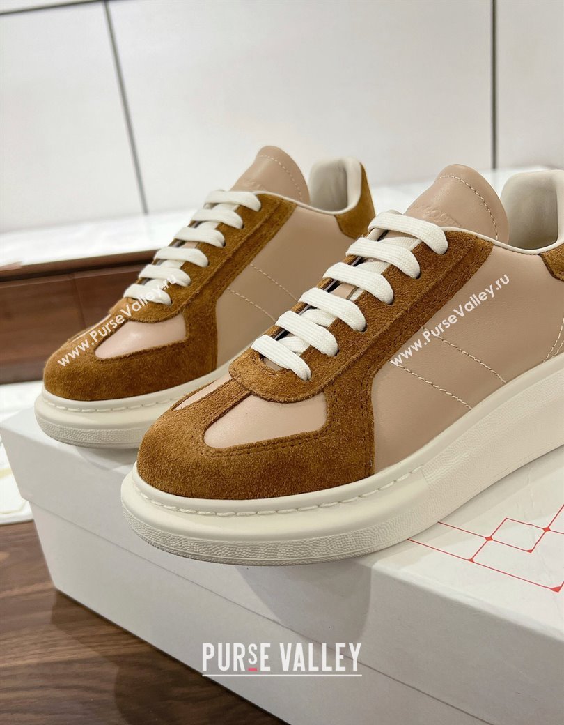 Alexander McQueen Oversized Retro Sneakers in Calfskin and Suede Beige/Brown 2024 1225 (SS-241225069)