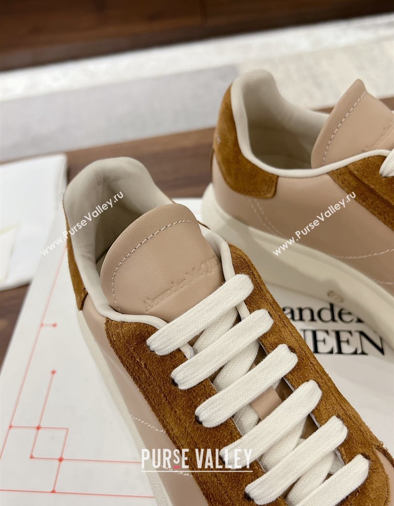 Alexander McQueen Oversized Retro Sneakers in Calfskin and Suede Beige/Brown 2024 1225 (SS-241225069)