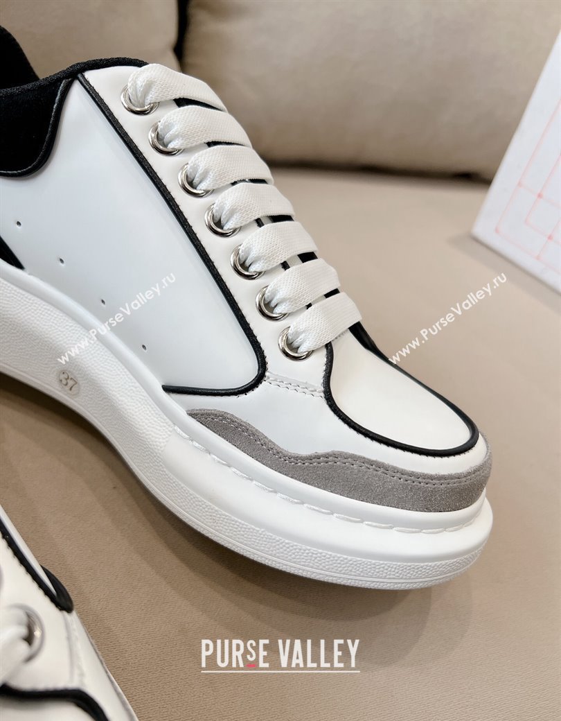 Alexander McQueen Oversized Retro Sneakers in Patchwork Silky Calfskin White/Grey/Black 2024 1225 (SS-241225074)