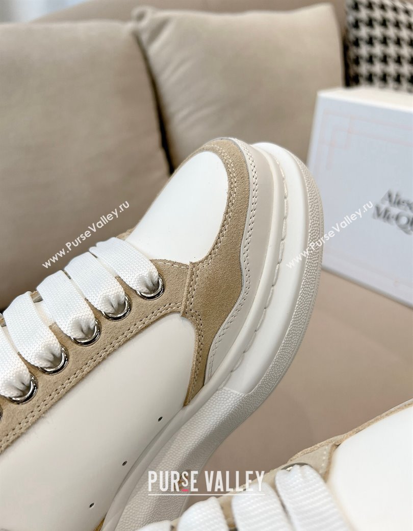 Alexander McQueen Oversized Retro Sneakers in Patchwork Silky Calfskin White/Beige2 2024 1225 (SS-241225077)