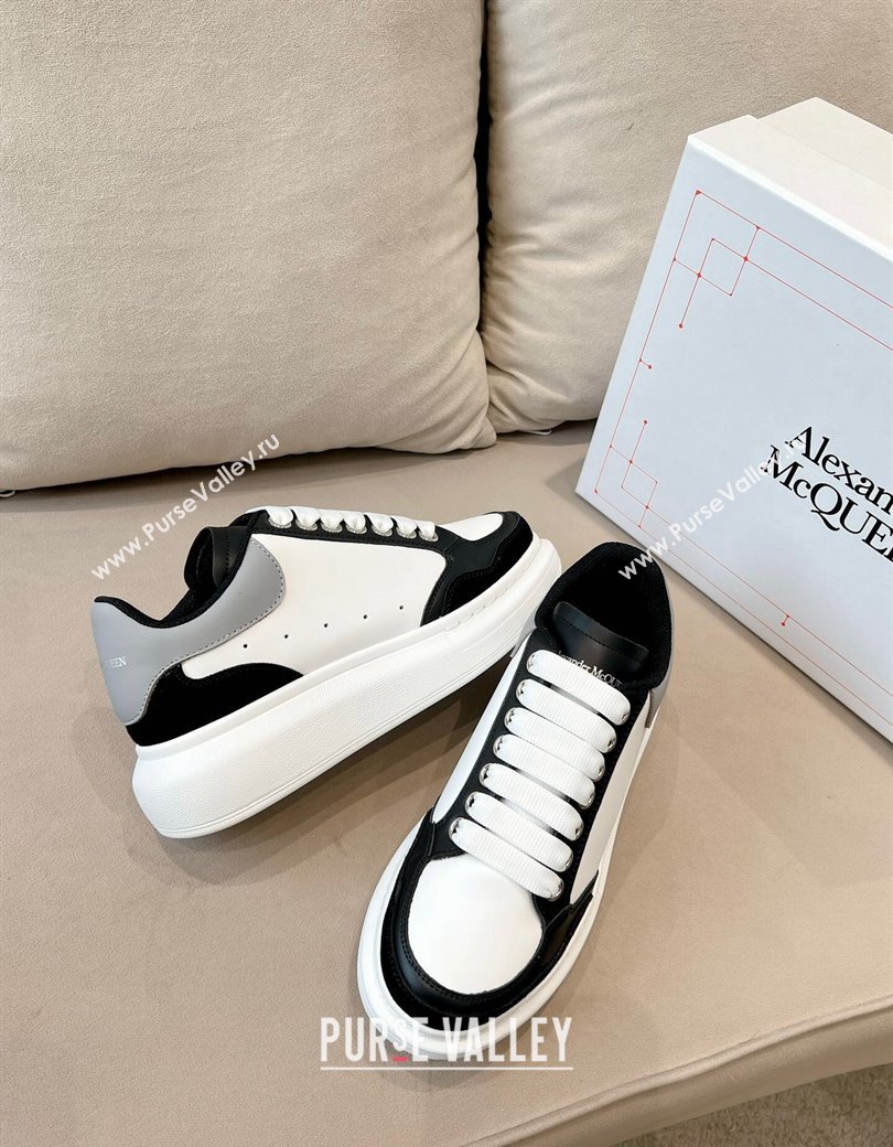 Alexander McQueen Oversized Retro Sneakers in Patchwork Silky Calfskin White/Grey/Black 2024 1225 (SS-241225078)