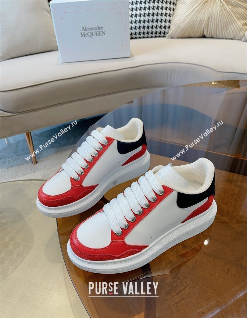 Alexander McQueen Oversized Retro Sneakers in Patchwork Silky Calfskin White/Red/Black 2024 1225 (SS-241225079)