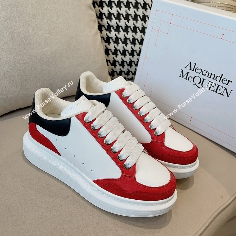 Alexander McQueen Oversized Retro Sneakers in Patchwork Silky Calfskin White/Red/Black 2024 1225 (SS-241225079)