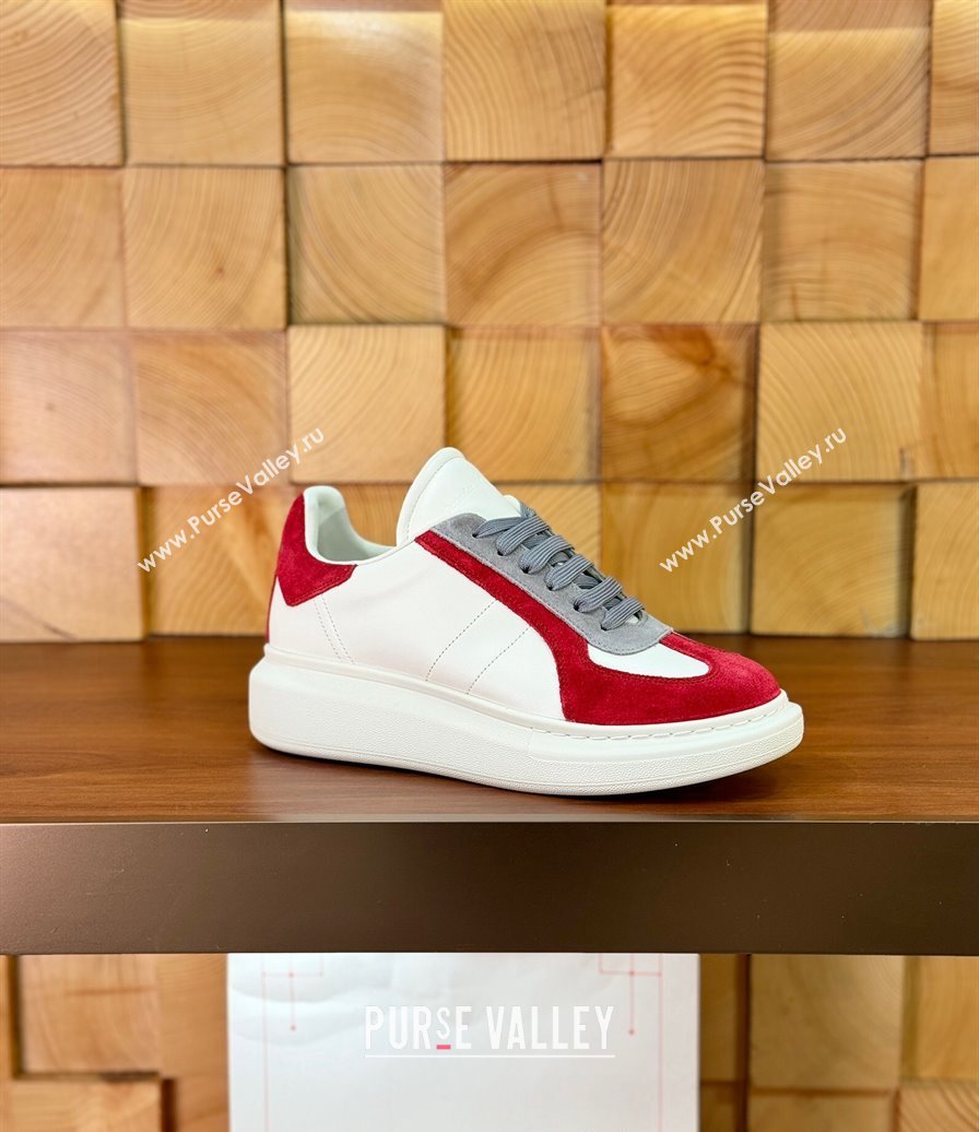 Alexander McQueen Oversized Retro Sneakers in Calfskin and Suede White/Red 2024 1114 (KL-241114016)