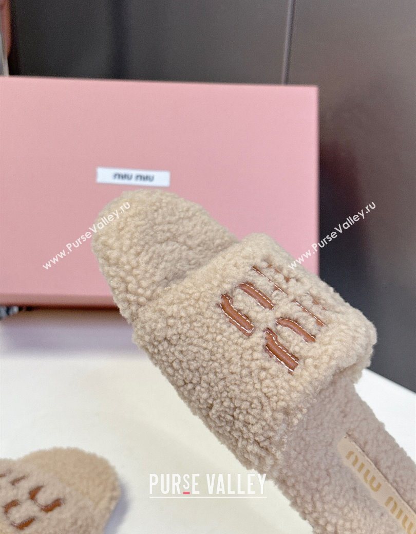 Miu Miu Shearling Flat Slides Sandal Beige 2025 MIU082608 (MD-250826054)