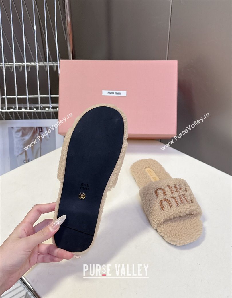 Miu Miu Shearling Flat Slides Sandal Beige 2025 MIU082608 (MD-250826054)