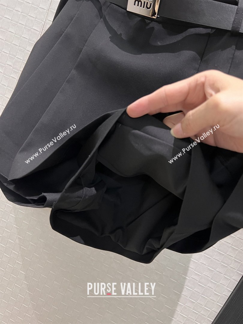Miu Miu Mini Skirt Shorts Black 2026 0310 (QI-260310004)