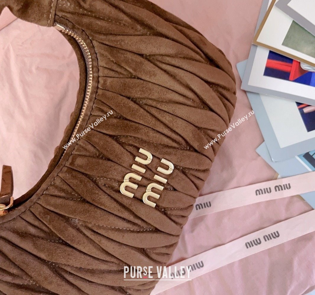 Miu Miu Wander Matelasse Suede Small Hobo bag 5BC125 Dark Brown 2025 (JD-250520090)