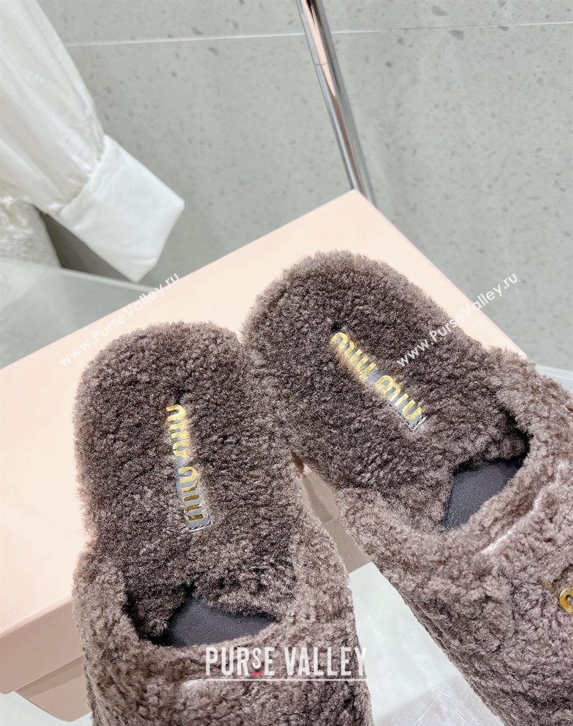 Miu Miu Shearling Fur Flat Mules Grey 2024 MM101203 (MD-241012072)