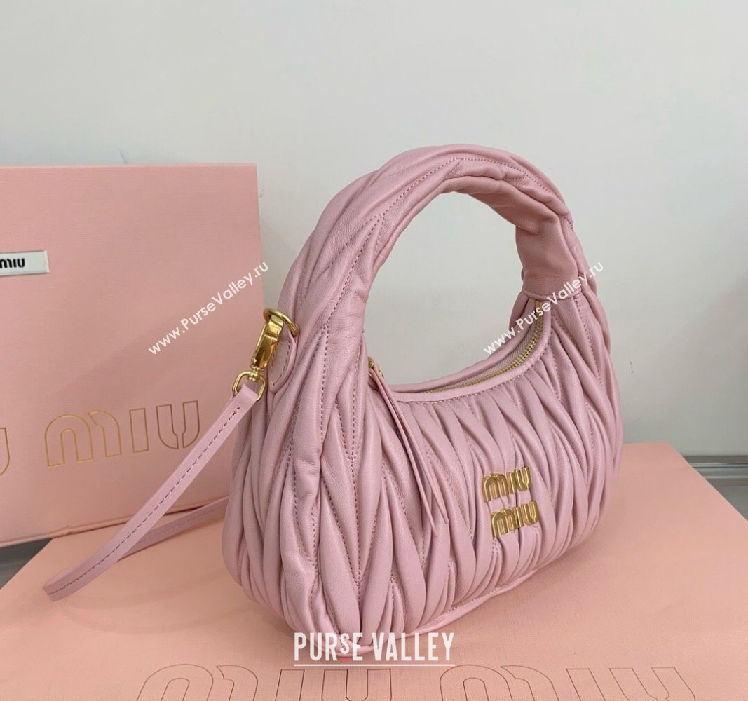 Miu Miu Wander Matelasse Nappa Leather Small Hobo bag 5BC125 Light Pink 2024 (LN-24103088)