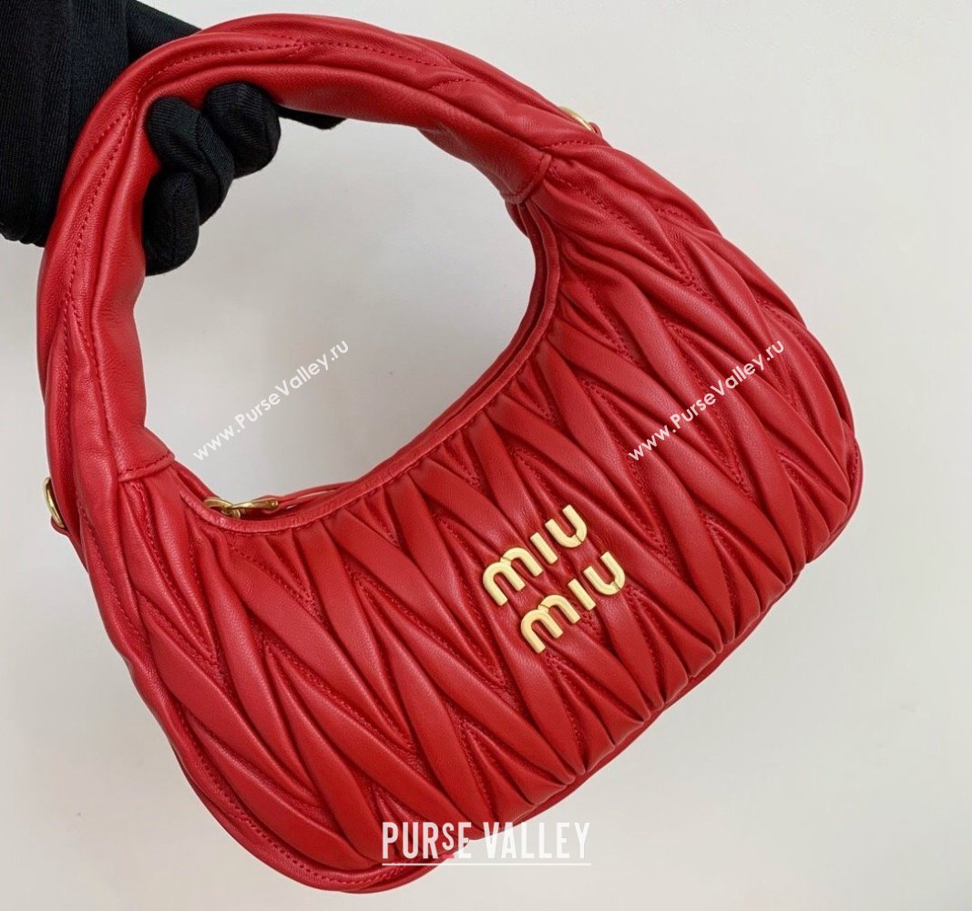 Miu Miu Wander Matelasse Nappa Leather Small Hobo bag 5BC125 Red 2024 (LN-24103092)