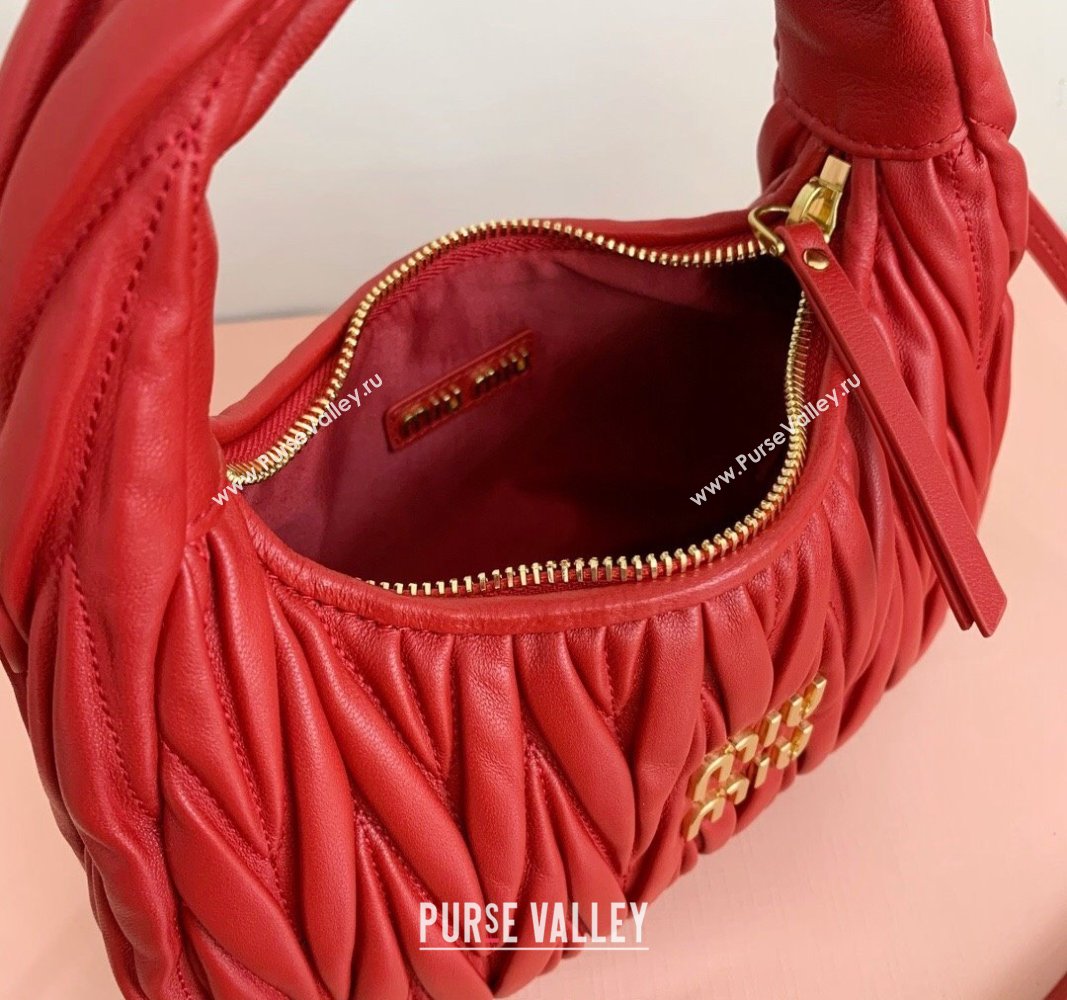 Miu Miu Wander Matelasse Nappa Leather Small Hobo bag 5BC125 Red 2024 (LN-24103092)