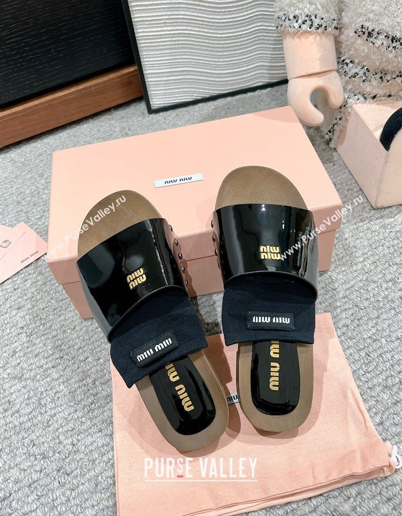 Miu Miu Socks Patent Leather Slides Sandal Black 2024 1228 (SS-241228023)