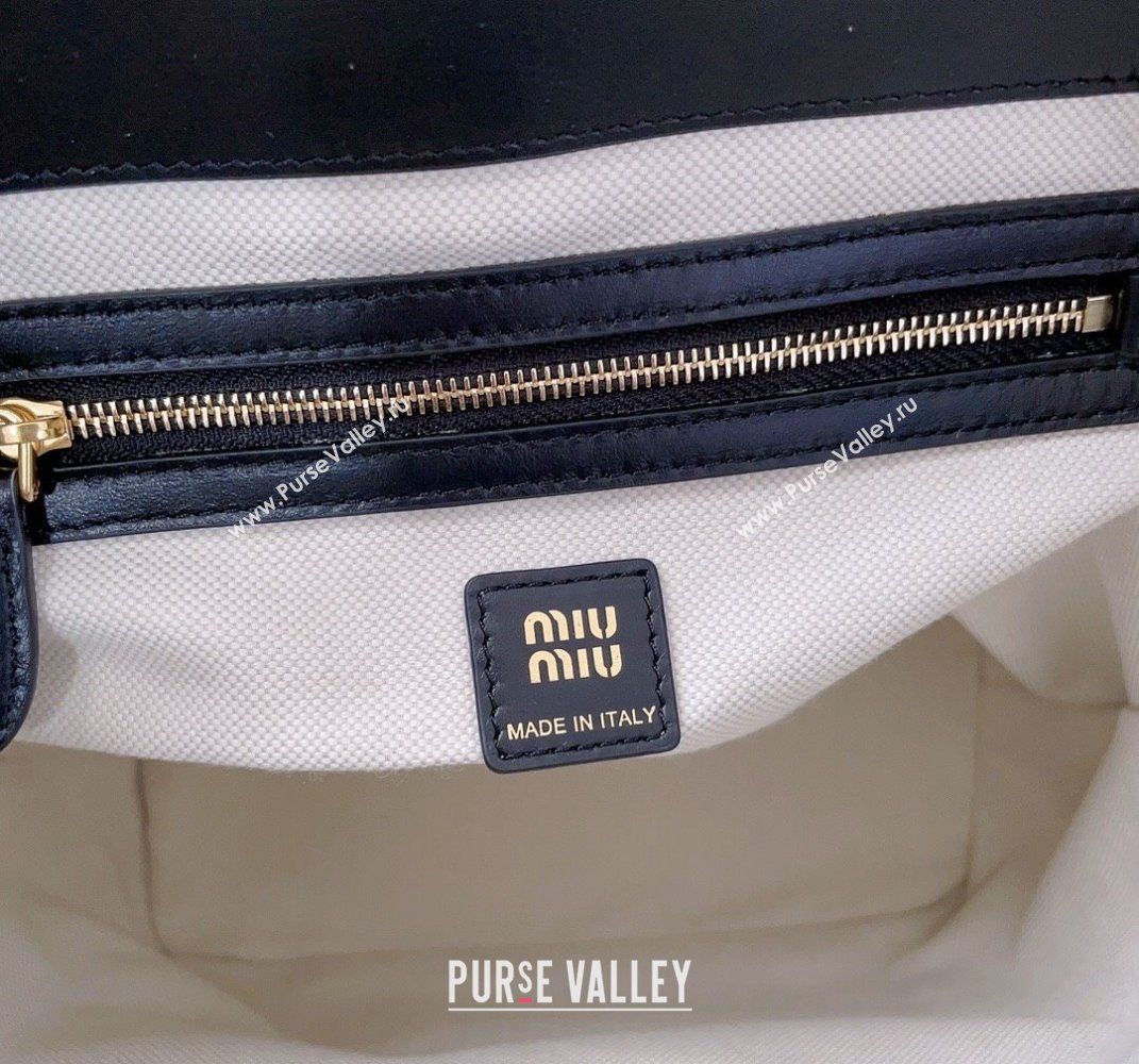Miu Miu Calf leather backpack bag Black 2025 5BZ042 (JD-250407106)