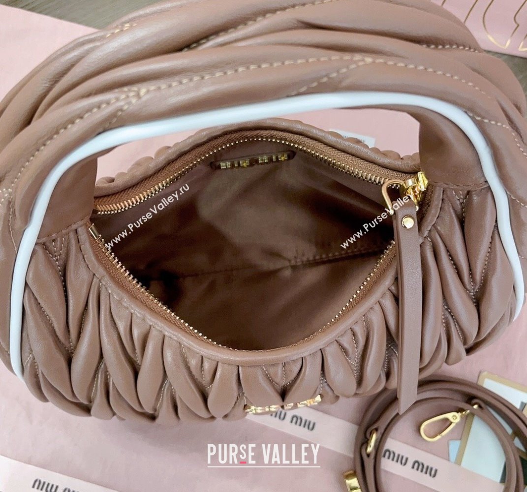 Miu Miu Wander Matelasse Nappa Leather Hobo Mini bag with Contrasting Trim 5BC125 Cognac Brown 2025 (JD-250407124)