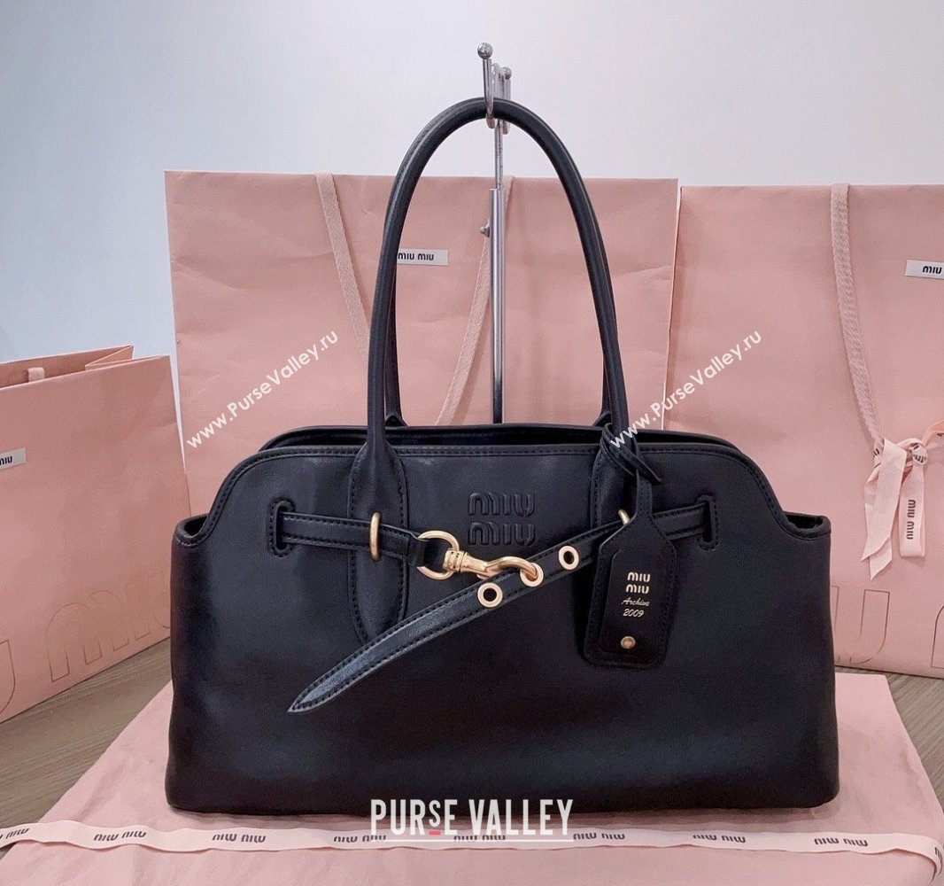 Miu Miu Aventure leather bag Black 2025 5BG310 (JD-250407122)