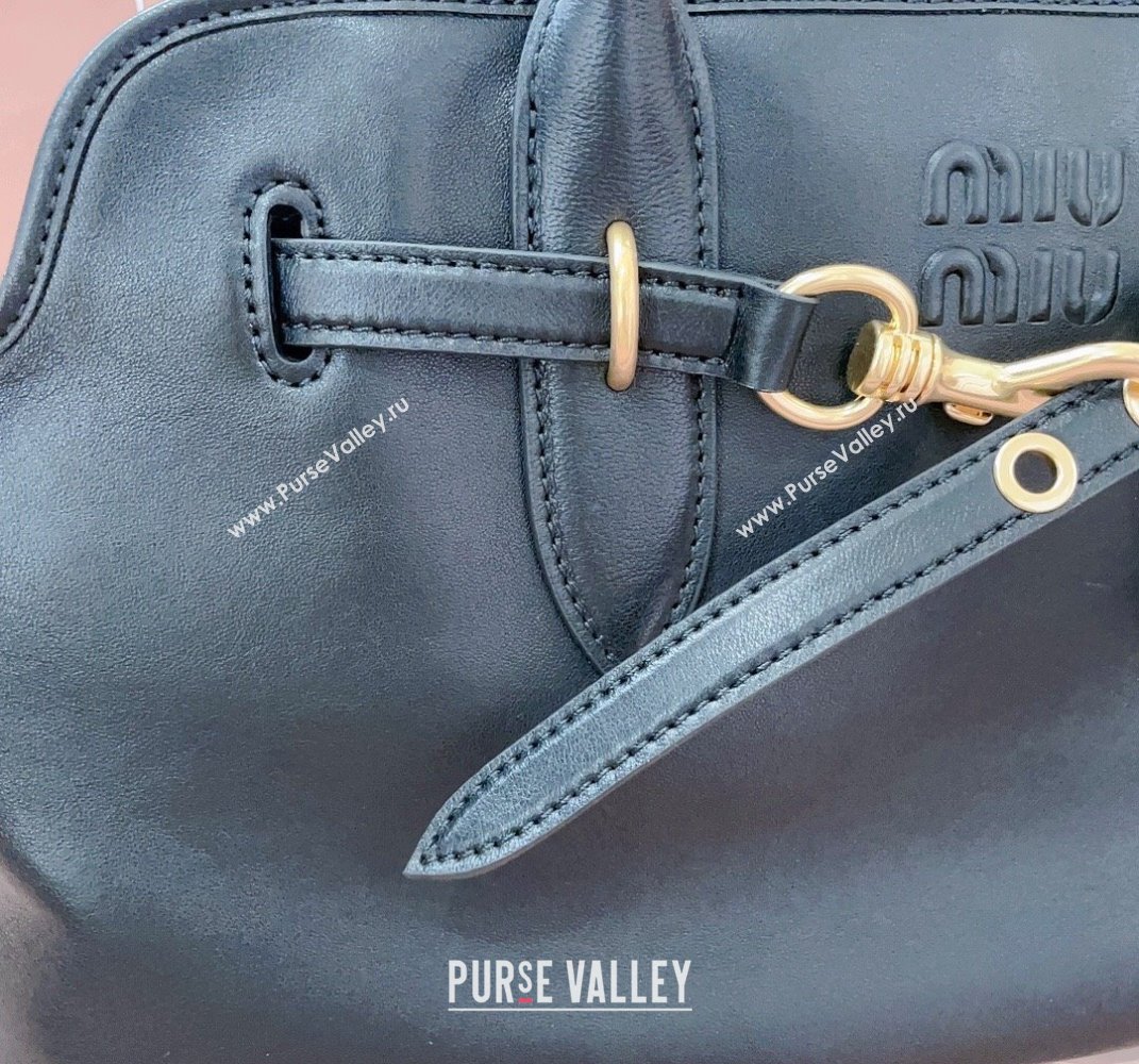Miu Miu Aventure leather bag Black 2025 5BG310 (JD-250407122)