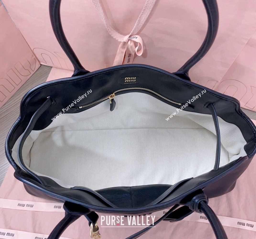Miu Miu Aventure leather bag Black 2025 5BG310 (JD-250407122)
