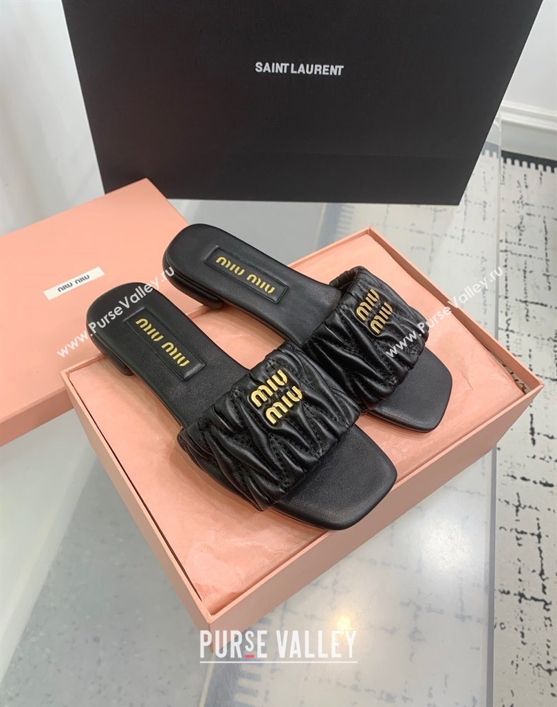 Miu Miu Matelasse Nappa Leather Flat Slides Sandal Black 2025 5XX605 (KER-250426074)