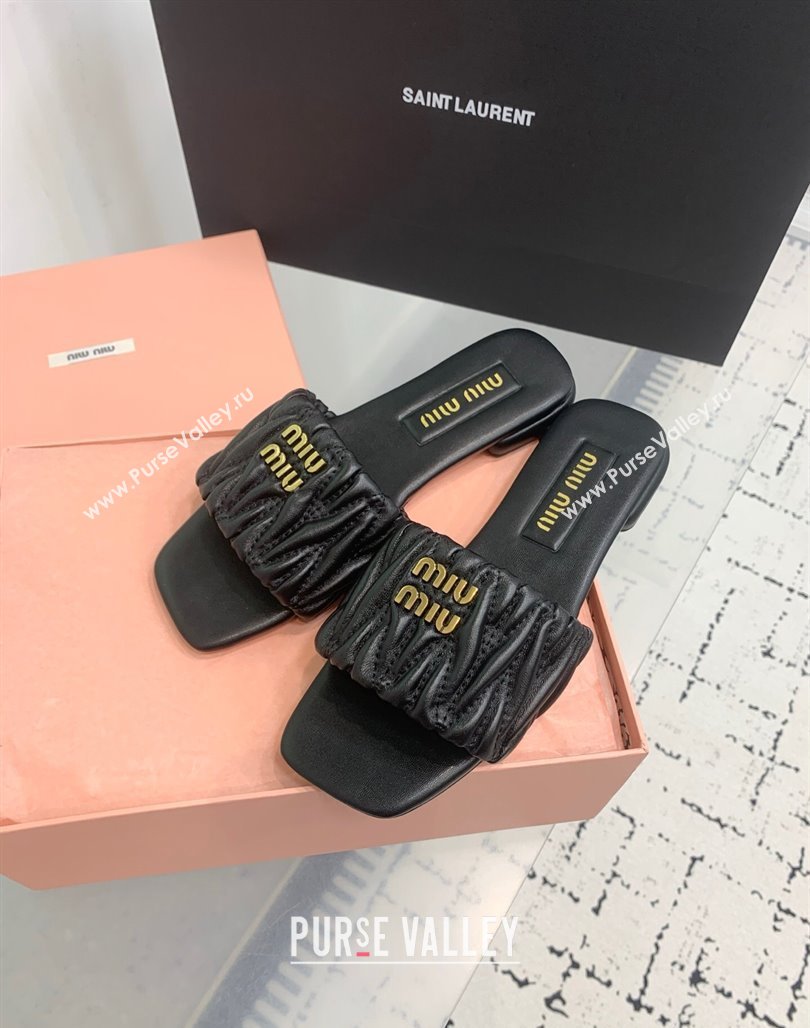 Miu Miu Matelasse Nappa Leather Flat Slides Sandal Black 2025 5XX605 (KER-250426074)