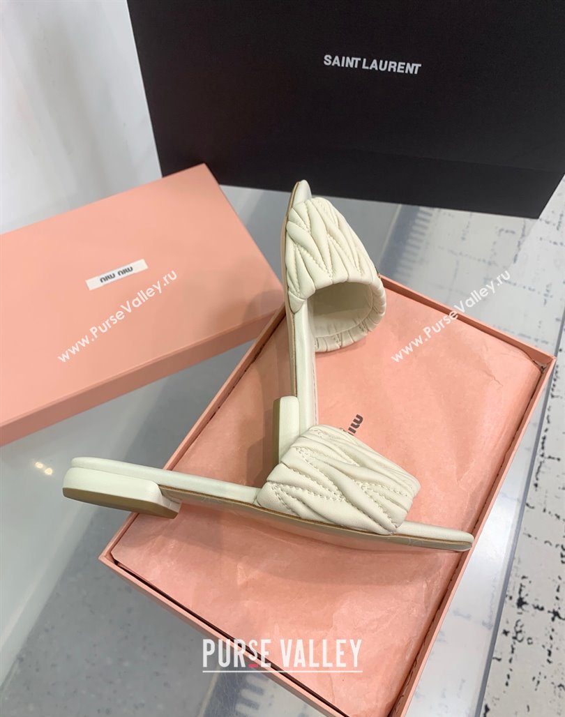 Miu Miu Matelasse Nappa Leather Flat Slides Sandal White 2025 5XX605 (KER-250426075)