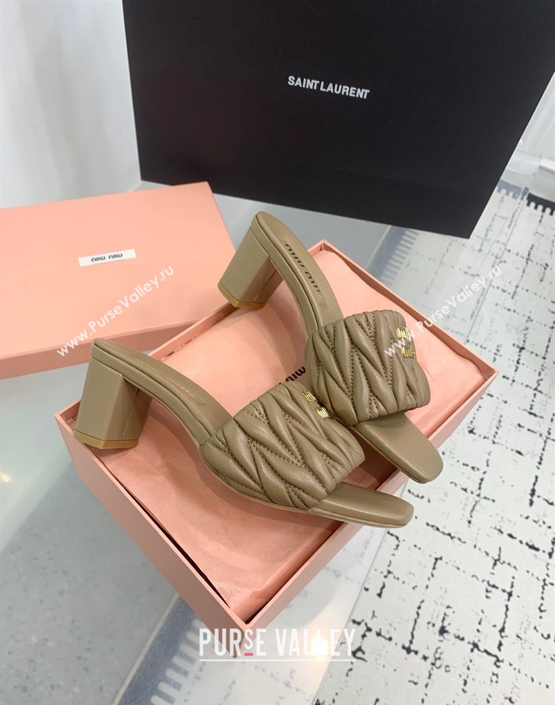 Miu Miu Matelasse Nappa Leather Heel Slides Sandal 5.5cm Khaki 2025 5XX657 (KER-250426085)
