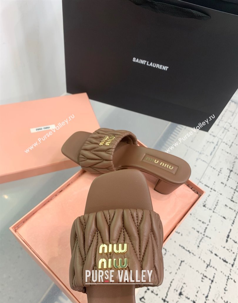 Miu Miu Matelasse Nappa Leather Heel Slides Sandal 5.5cm Brown 2025 5XX657 (KER-250426088)