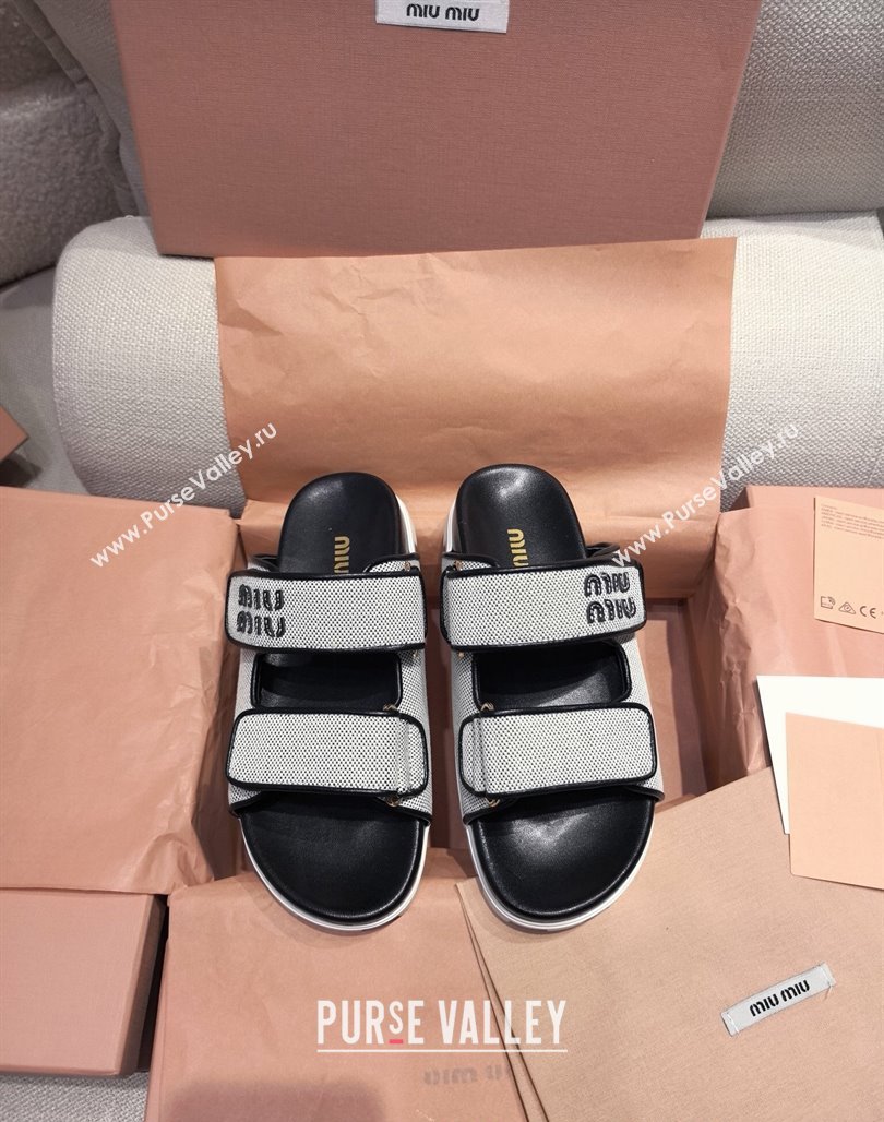 Miu Miu Canvas and Leather Platform Slides Sandal 3cm Black 2025 5XX658 (MD-250426058)