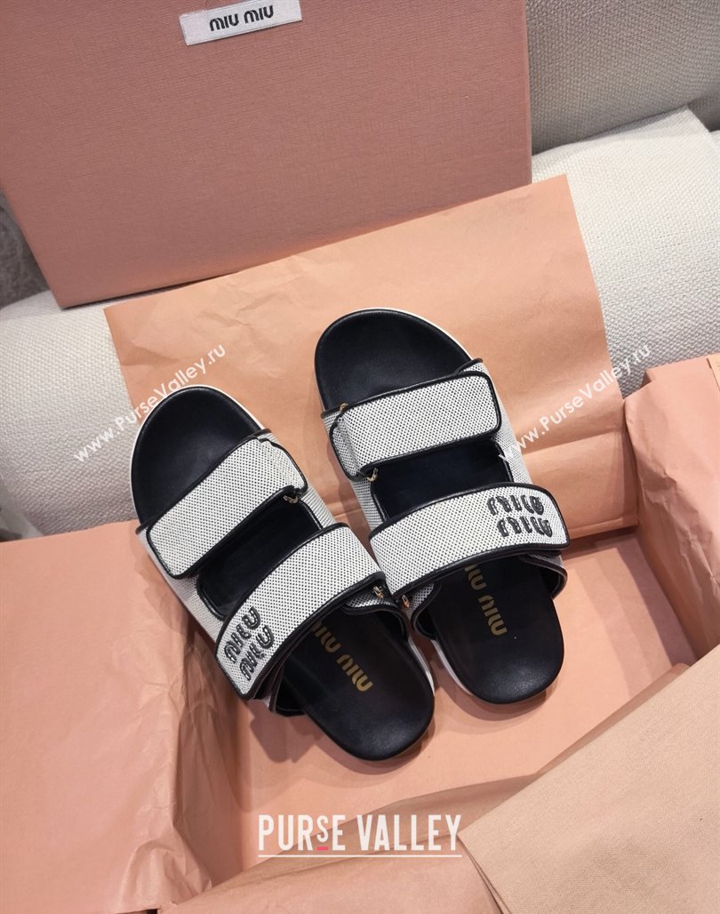 Miu Miu Canvas and Leather Platform Slides Sandal 3cm Black 2025 5XX658 (MD-250426058)