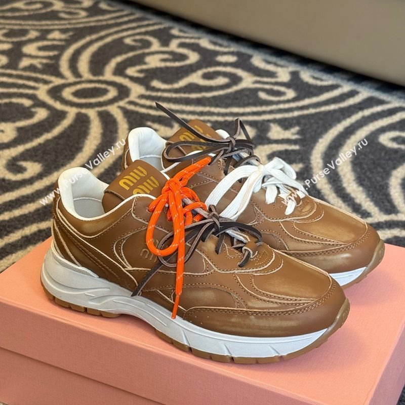 New Balance x Miu Miu Sneakers in Calf Leather Tan Brown 2025 MIU060302 (SS-250603102)
