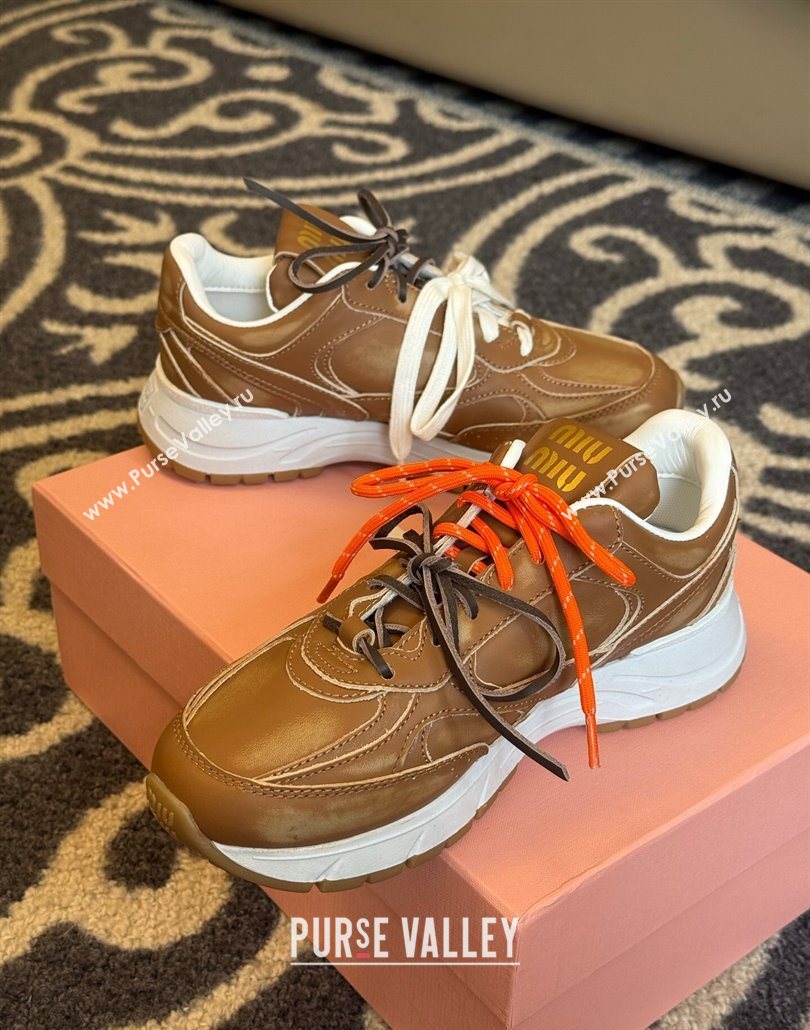 New Balance x Miu Miu Sneakers in Calf Leather Tan Brown 2025 MIU060302 (SS-250603102)
