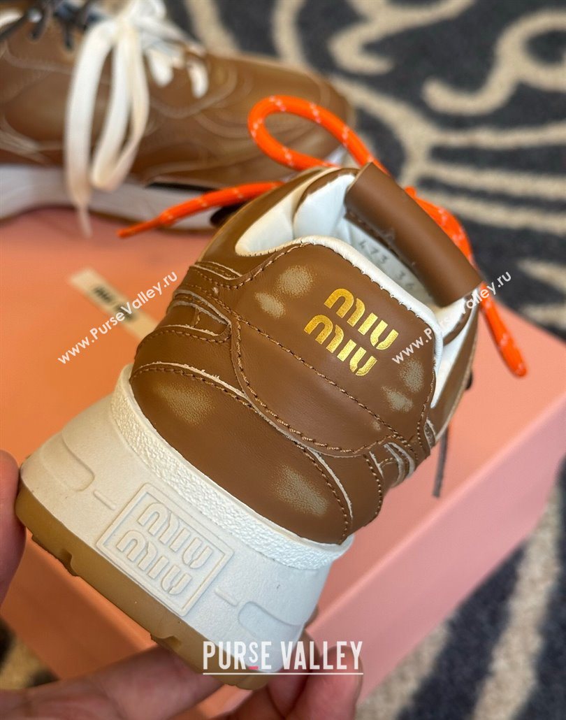 New Balance x Miu Miu Sneakers in Calf Leather Tan Brown 2025 MIU060302 (SS-250603102)