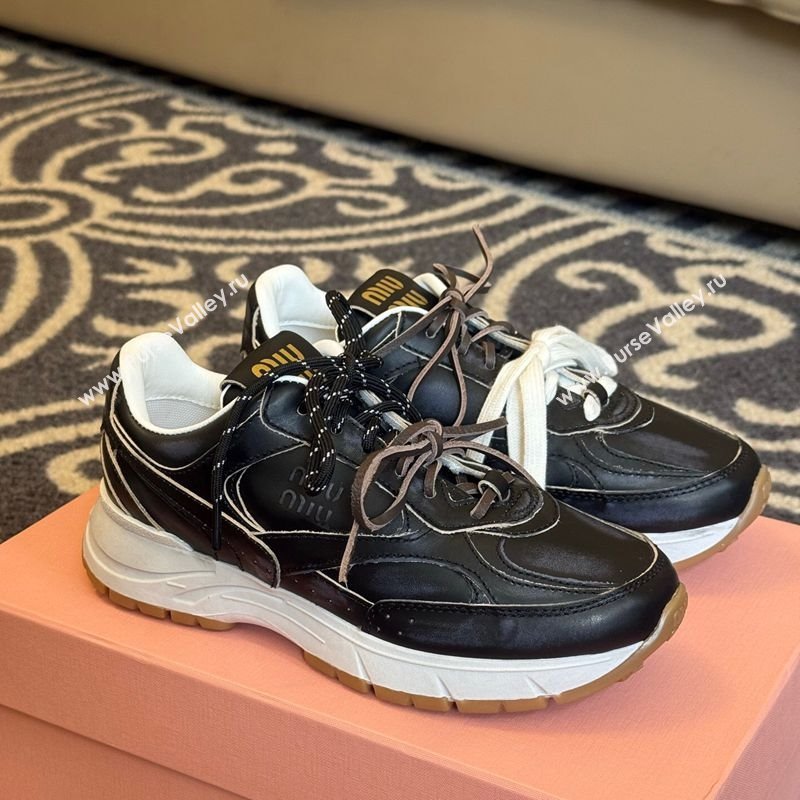 New Balance x Miu Miu Sneakers in Calf Leather Black 2025 MIU060302 (SS-250603103)